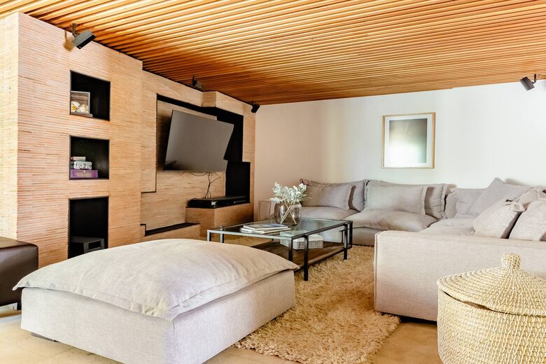 Refined Residence Overlooking Avándaro’s Waterfall - Avandaro, Mexico