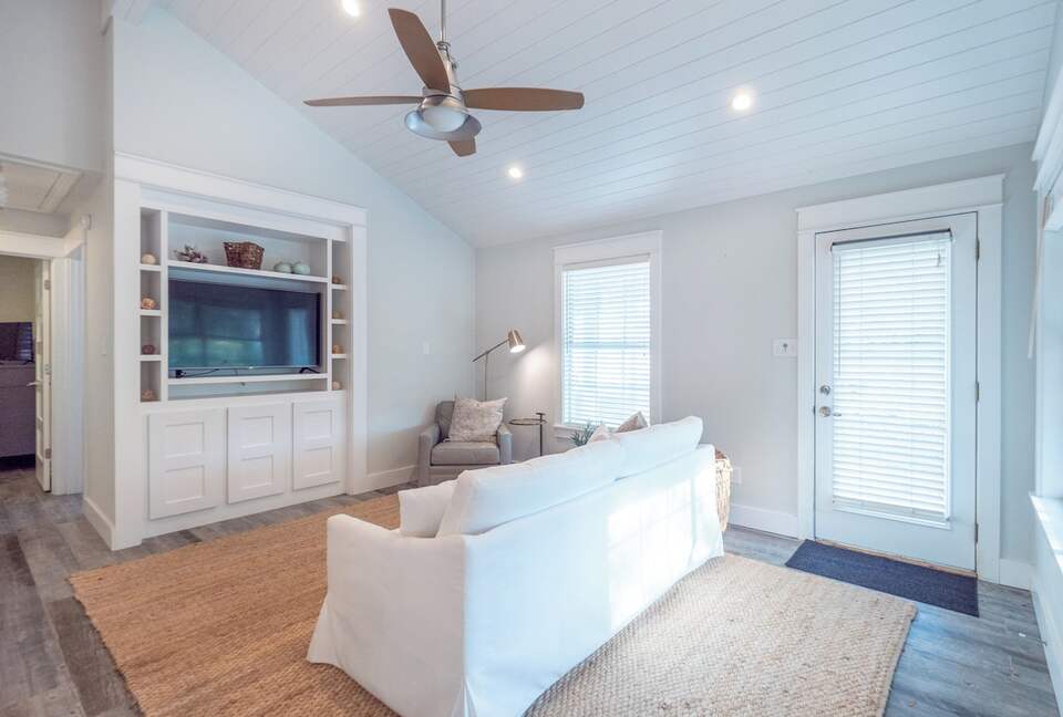 Walkable Charming Coastal Retreat in Santa Rosa - Santa Rosa Beach, Florida