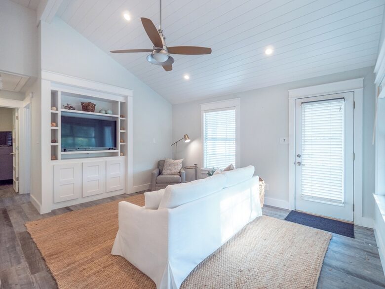 Walkable Charming Coastal Retreat in Santa Rosa - Santa Rosa Beach, Florida