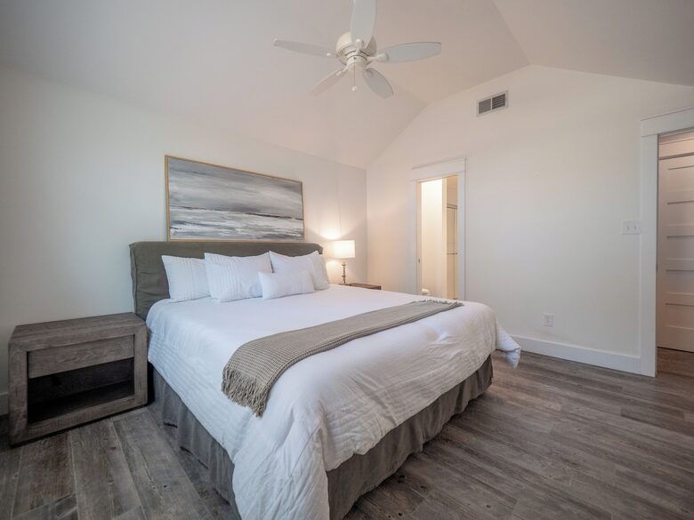 Walkable Charming Coastal Retreat in Santa Rosa - Santa Rosa Beach, Florida