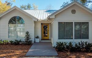Walkable Charming Coastal Retreat in Santa Rosa - Santa Rosa Beach, Florida