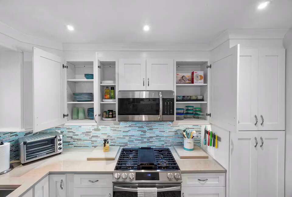 Bright Florida Getaway with Private Backyard Oasis - Pompano Beach, Florida