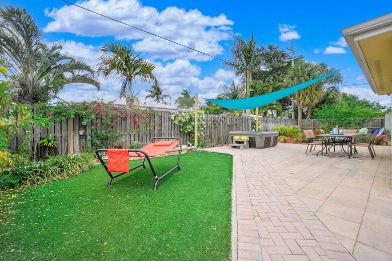 Bright Florida Getaway with Private Backyard Oasis - Pompano Beach, Florida