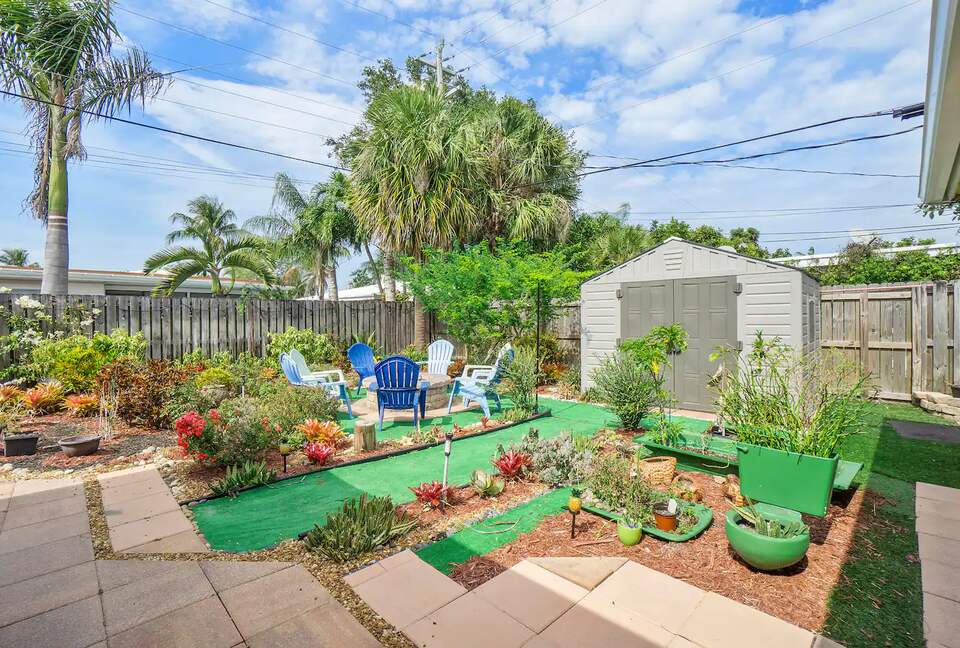 Bright Florida Getaway with Private Backyard Oasis - Pompano Beach, Florida