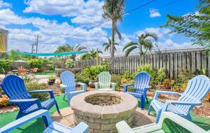 Bright Florida Getaway with Private Backyard Oasis - Pompano Beach, Florida