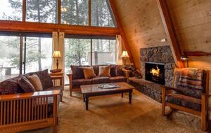 Inviting Central Oregon Escape - Sunriver, Oregon