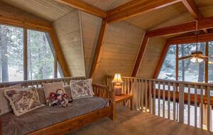 Inviting Central Oregon Escape - Sunriver, Oregon