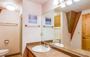 Inviting Central Oregon Escape - Sunriver, Oregon