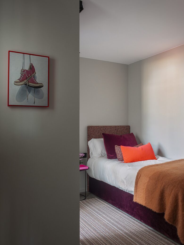 Bedroom #4 Twin bed with private balcony