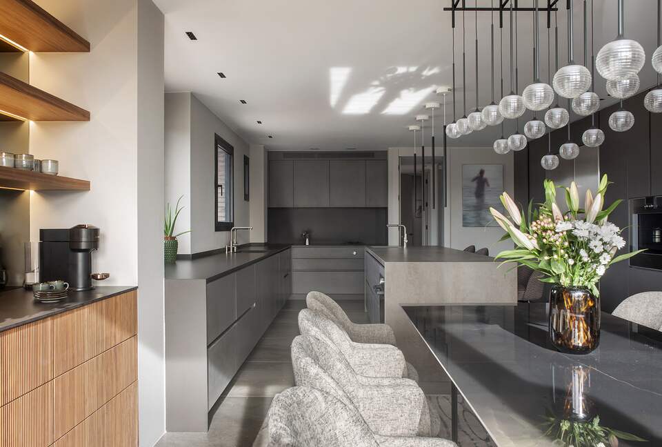 Luxury Urban Retreat Steps from Passeig de Gracia - Barcelona, Spain