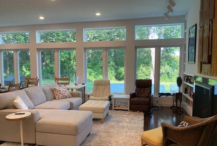 Lakeside Retreat near Boston - Sharon, Massachusetts