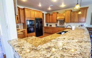 Spacious Buena Vista Escape with Hot Tub & Game Room - Buena Vista, Colorado