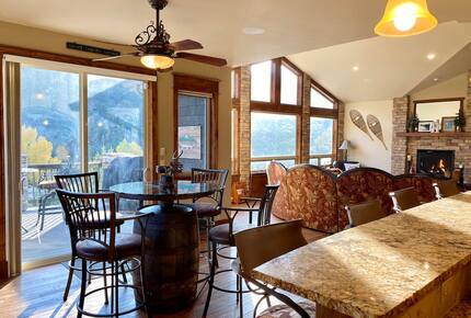 Spacious Buena Vista Escape with Hot Tub & Game Room - Buena Vista, Colorado