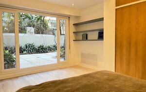 Charming 1950s Retreat with Sunroom & Garden in Retiro - Retiro, Argentina