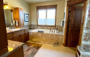 Spacious Buena Vista Escape with Hot Tub & Game Room - Buena Vista, Colorado