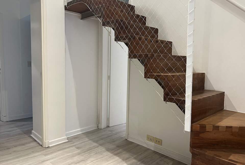 Charming 1950s Retreat with Sunroom & Garden in Retiro - Retiro, Argentina