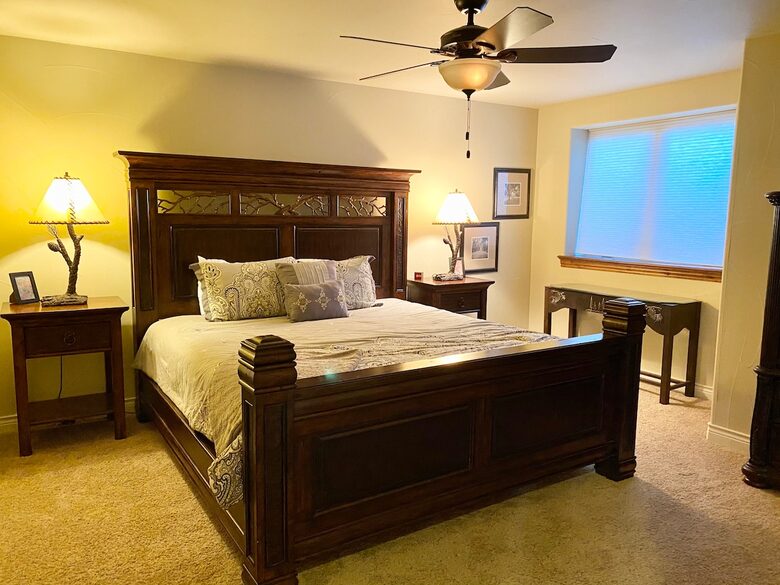 Spacious Buena Vista Escape with Hot Tub & Game Room - Buena Vista, Colorado