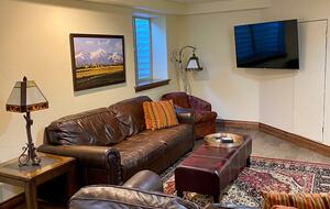 Spacious Buena Vista Escape with Hot Tub & Game Room - Buena Vista, Colorado