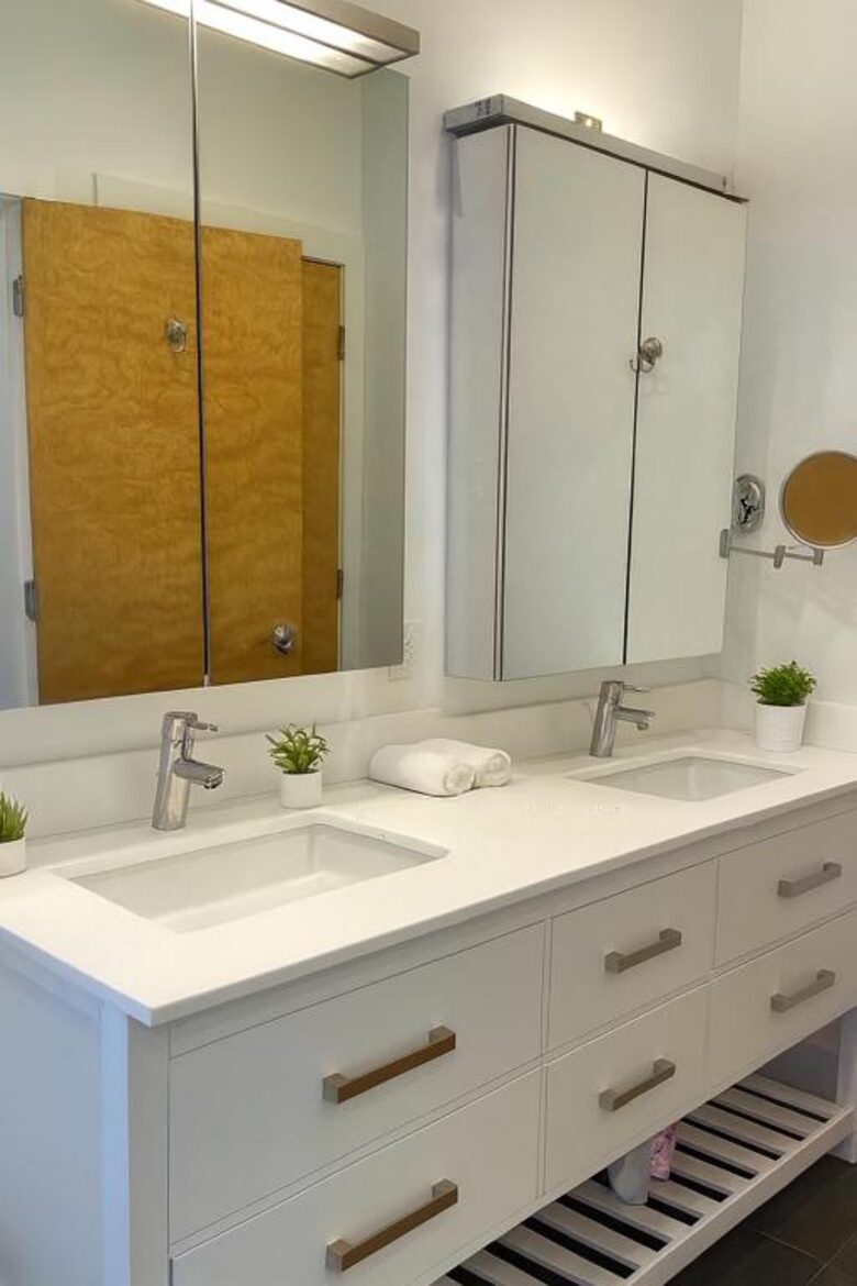 Lakeside Retreat near Boston - Sharon, Massachusetts