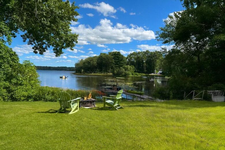 Lakeside Retreat near Boston - Sharon, Massachusetts