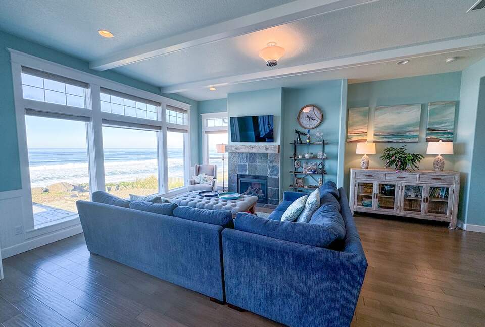 Oceanfront Escape with Panoramic Views of the Pacific - Lincoln Beach, Oregon