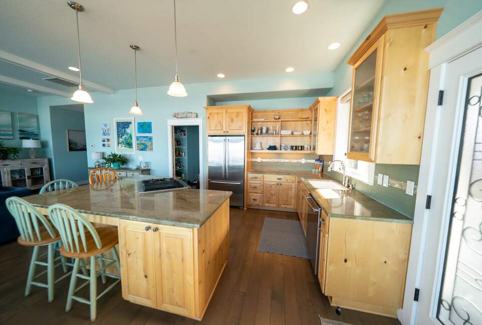 Oceanfront Escape with Panoramic Views of the Pacific - Lincoln Beach, Oregon