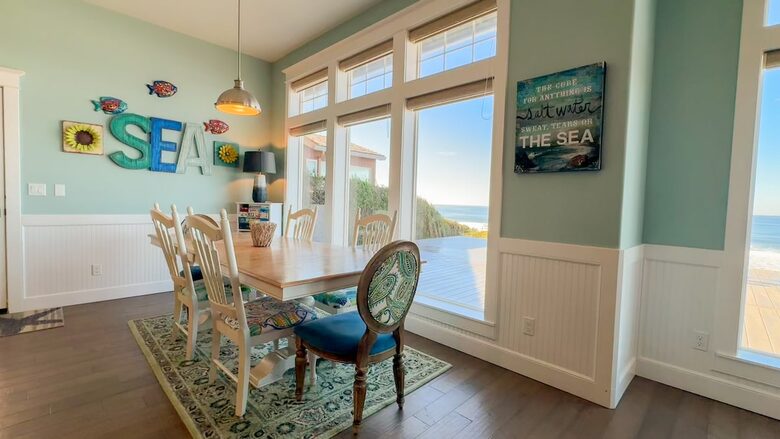 Oceanfront Escape with Panoramic Views of the Pacific - Lincoln Beach, Oregon