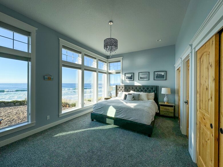 Oceanfront Escape with Panoramic Views of the Pacific - Lincoln Beach, Oregon