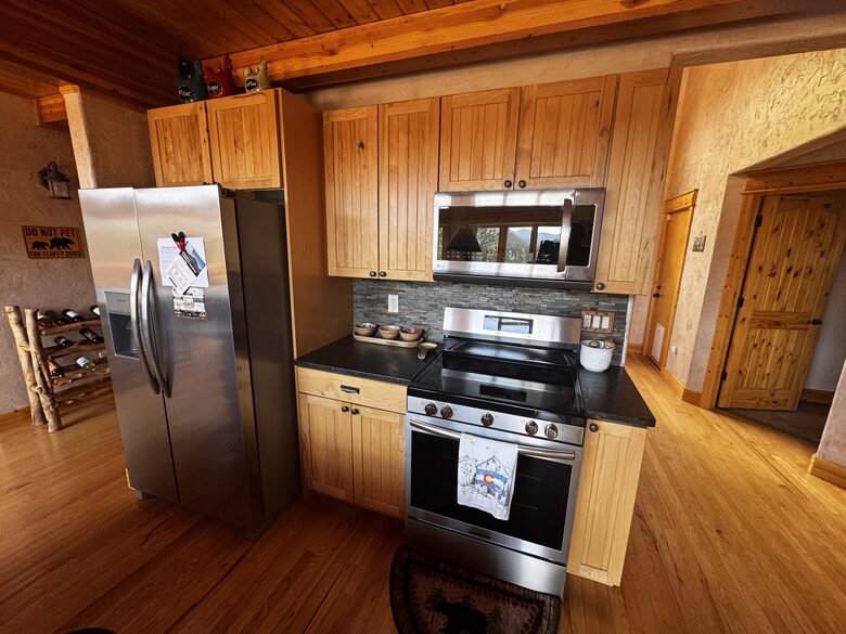 Mountain Cabin Retreat Near Rocky Mountain National Park - Estes Park, Colorado