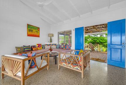 Treasure Beach Villa with Expansive Sea Views - Treasure Beach, Jamaica