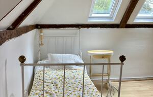 Refined Family Residence with Parkland and Pool in the Loire Valley - Loches, France