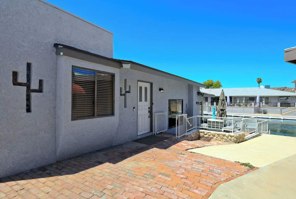 Spacious Moovalya Keys Getaway - Parker, Arizona