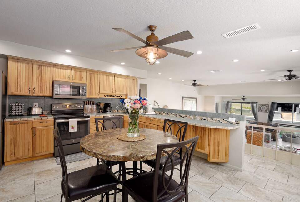 Spacious Moovalya Keys Getaway - Parker, Arizona