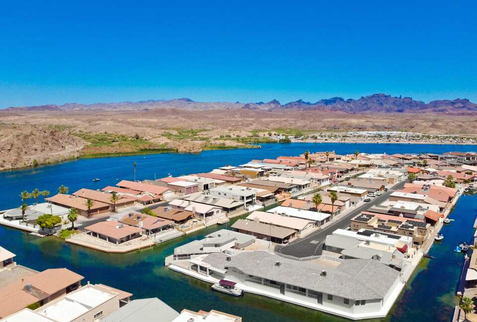 Spacious Moovalya Keys Getaway - Parker, Arizona