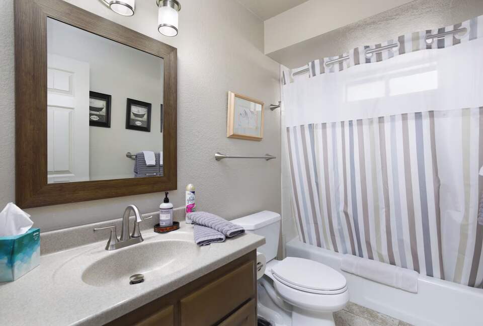 Spacious Moovalya Keys Getaway - Parker, Arizona