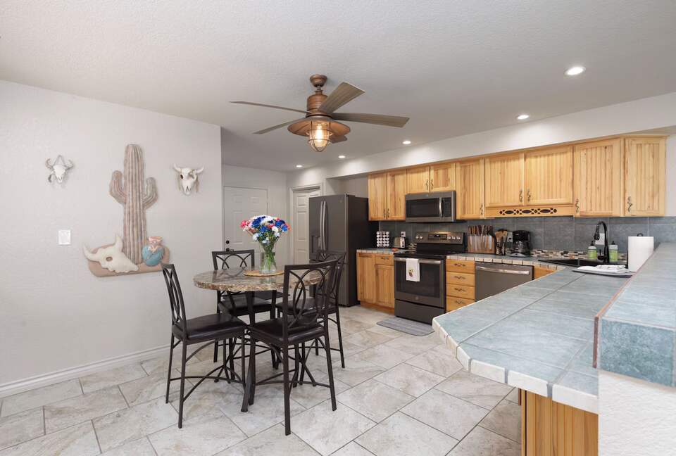 Spacious Moovalya Keys Getaway - Parker, Arizona