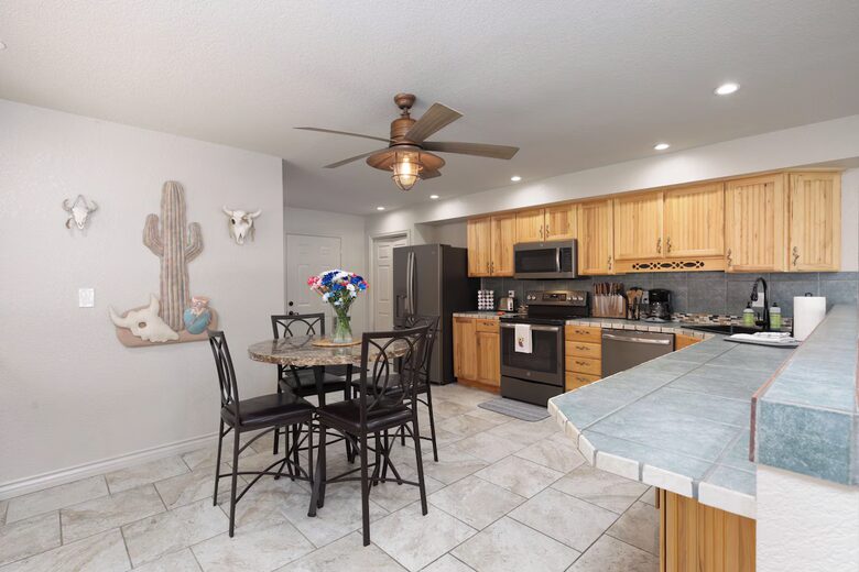 Spacious Moovalya Keys Getaway - Parker, Arizona