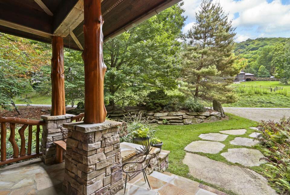 Blue Ridge Gem near Boone and Blowing Rock - Boone, North Carolina