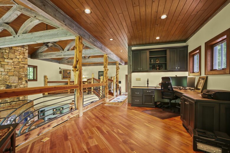 Blue Ridge Gem near Boone and Blowing Rock - Boone, North Carolina