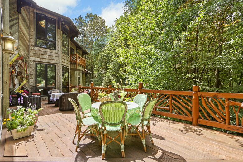 Blue Ridge Gem near Boone and Blowing Rock - Boone, North Carolina