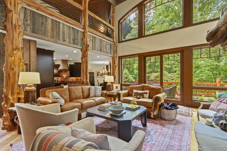 Blue Ridge Gem near Boone and Blowing Rock - Boone, North Carolina