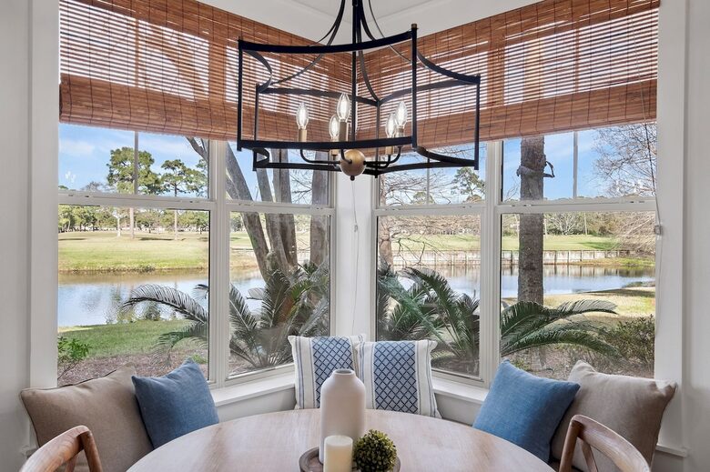 Elegant Coastal Getaway Overlooking Baytowne Golf Course - Miramar Beach, Florida