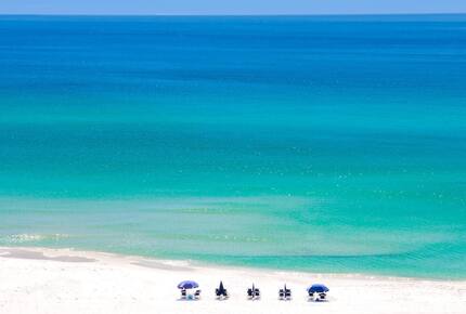 Elegant Coastal Getaway Overlooking Baytowne Golf Course - Miramar Beach, Florida