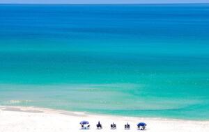 Elegant Coastal Getaway Overlooking Baytowne Golf Course - Miramar Beach, Florida