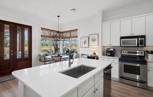 Elegant Coastal Getaway Overlooking Baytowne Golf Course - Miramar Beach, Florida