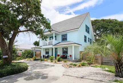 Sand & Sun Escape | Spacious Retreat Near St. Augustine Beach - St. Augustine, Florida