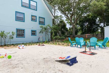 Sand & Sun Escape | Spacious Retreat Near St. Augustine Beach - St. Augustine, Florida