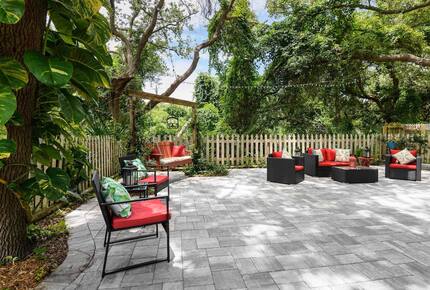 Sand & Sun Escape | Spacious Retreat Near St. Augustine Beach - St. Augustine, Florida