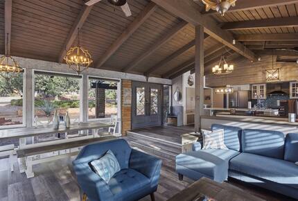 Red Rock Vista House | Modern Sedona Escape - Sedona, Arizona