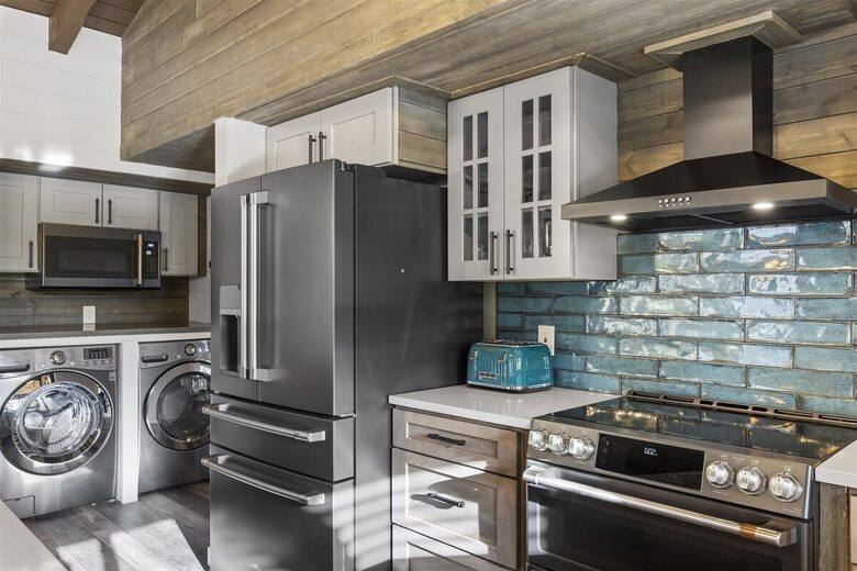 Red Rock Vista House | Modern Sedona Escape - Sedona, Arizona